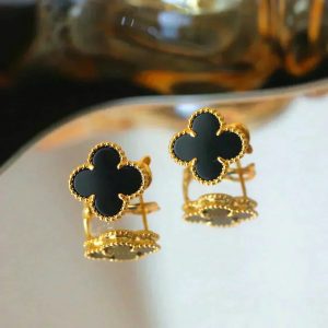 [Lucas Jewelry]CLOVER MEDIUM 1 MOTIFS  ONYX STUD EARRINGS