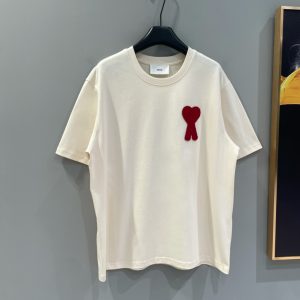 Woven embroidered heart T-shirt - L