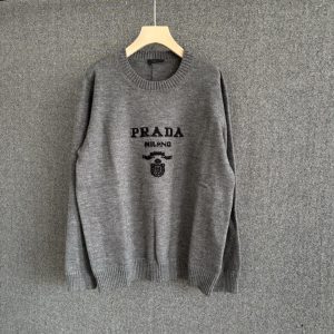 Cozy Knit Long Sleeve Sweater - Grey, M