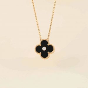 [Lucas Jewelry]CLOVER 15MM DIAMOND ONYX NECKLACE - 925 Sterling Silver - 18k Gold Plated, Rose Gold