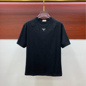 T-shirt with embroidered neckline - S, White