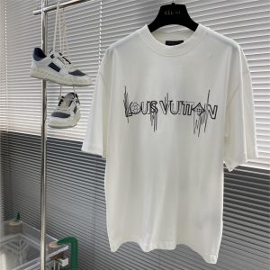 New round neck fashion short sleeve T-shirt