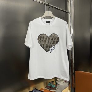 Loose Fit T-shirt With Patch Embroidery - M