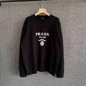 Cozy Knit Long Sleeve Sweater - Black, M