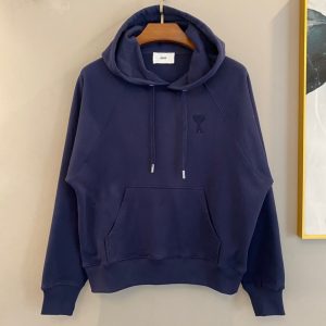 Heart Towel Embroidery Raglan Crewneck Sweatshirt - L, Navy Blue