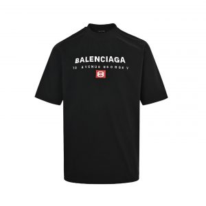Lettering embroidered crew neck T-shirt