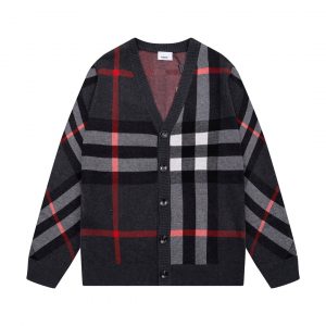 Color-Matching Plaid Sweater - Black, M