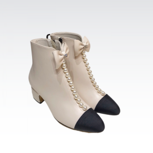 Chanel Casual Ankle Boots Leather With Jewels White - 39 Eu 8 Us 25 Cm 9 8 In