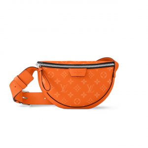 Louis Vuitton Lv Moon Crossbody Bag Tangerine Orange 23Cm M31029