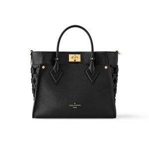 Louis Vuitton On My Side Mm In Black 30Cm M53826